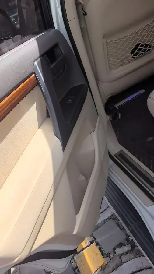2015 Toyota Land Cruiser 4.0L 275HP V6 5AT,autocango,china used car exporter,china ev exporter,chinese used car exporter,chinese used ev exporter