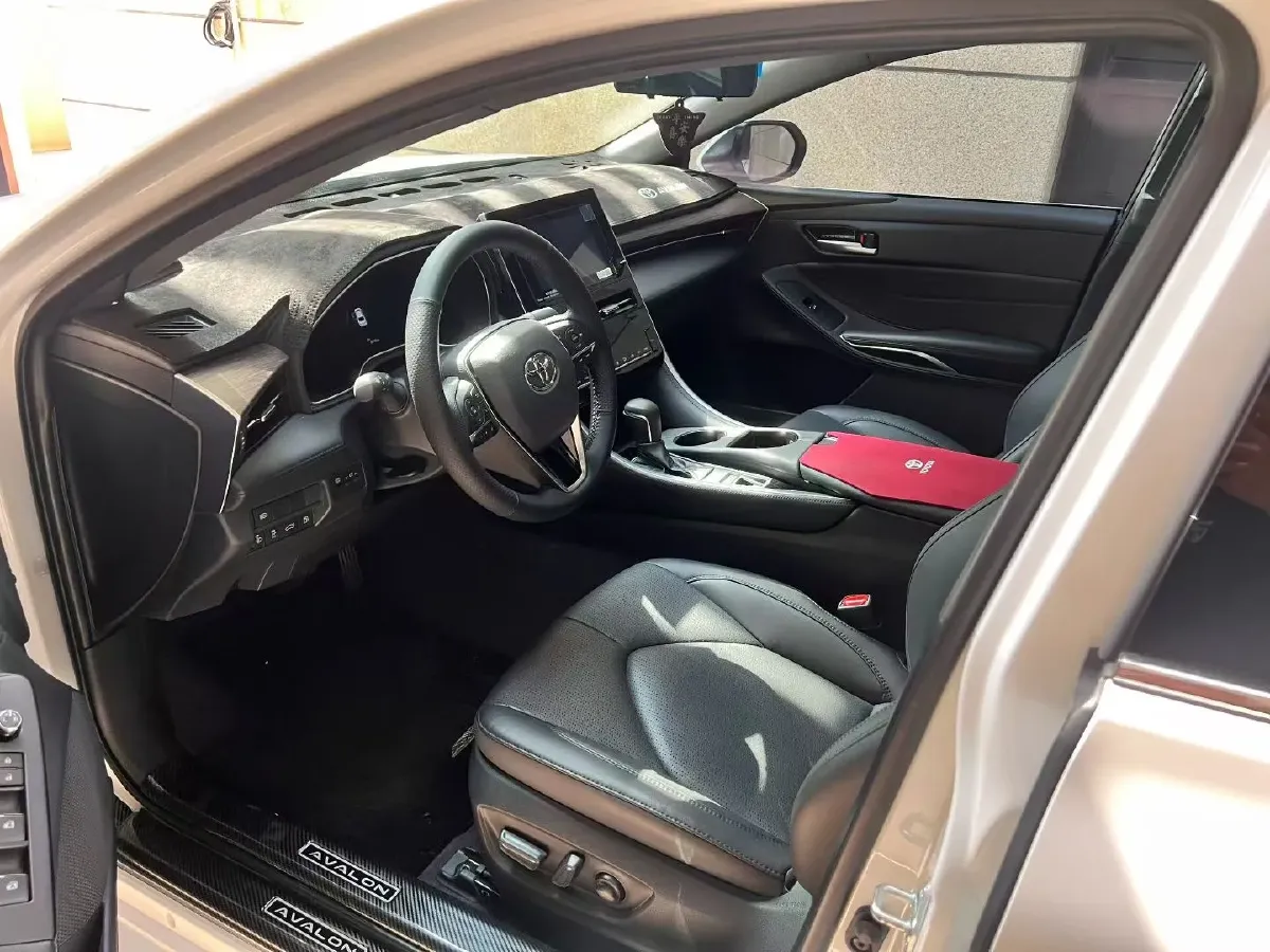 2023 Toyota Avalon 2.0L 177HP L4 CVT,autocango,china used car exporter,china ev exporter,chinese used car exporter,chinese used ev exporter