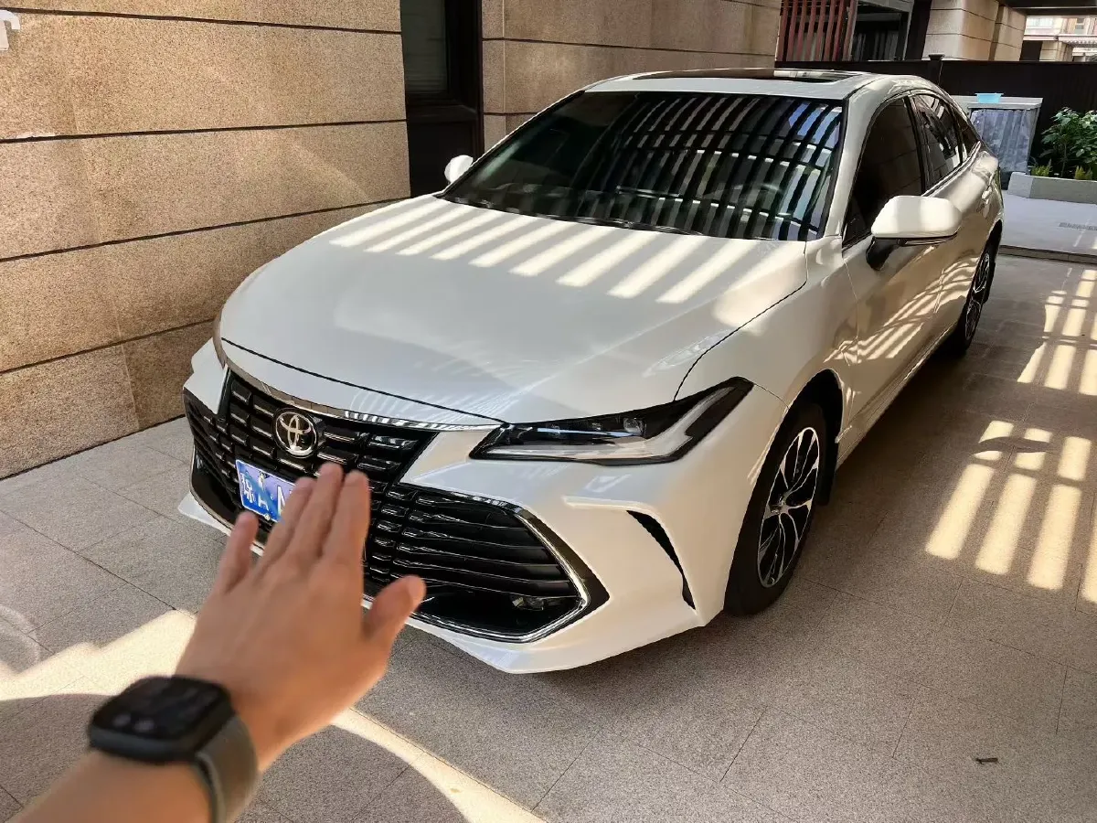 2023 Toyota Avalon 2.0L 177HP L4 CVT,autocango,china used car exporter,china ev exporter,chinese used car exporter,chinese used ev exporter