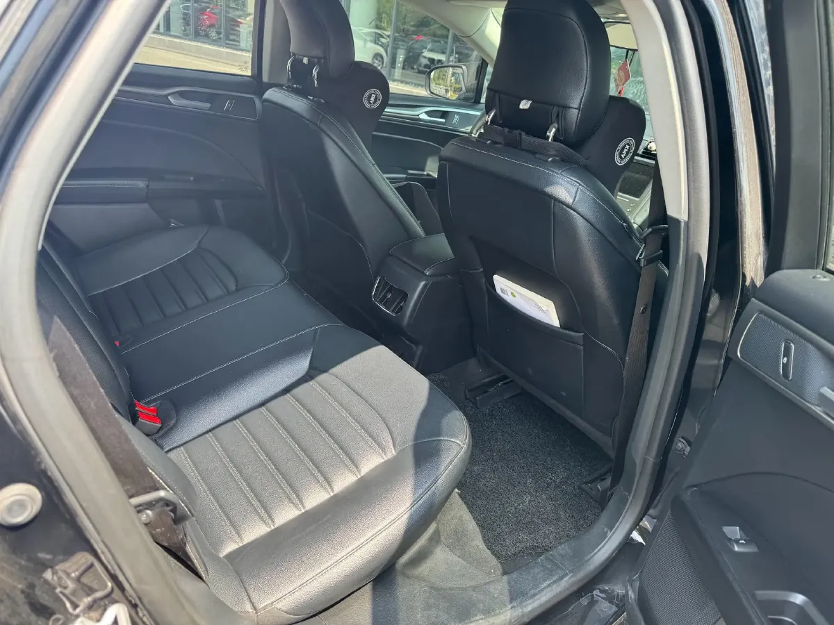 2018 Ford Mondeo 1.5T 181HP L4 6AT,autocango,china used car exporter,china ev exporter,chinese used car exporter,chinese used ev exporter