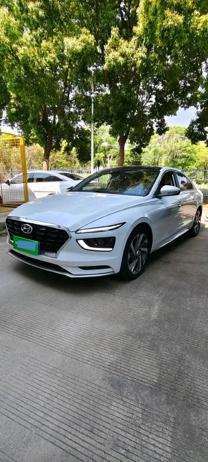 2021 Hyundai Mistra 1.8L 143HP L4 CVT,autocango,china used car exporter,china ev exporter,chinese used car exporter,chinese used ev exporter