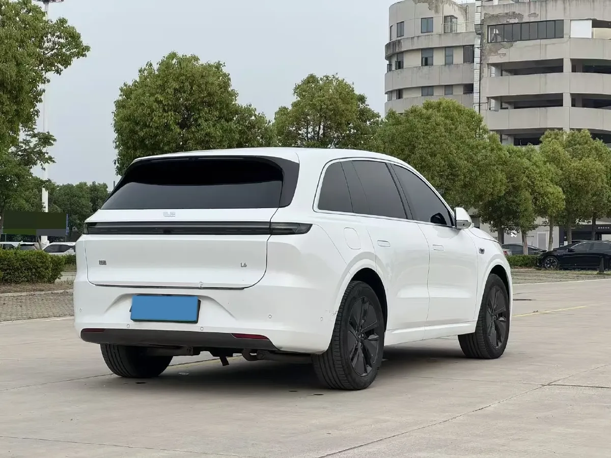 2024 Li L6 Range Extended 154HP L4 REEV 36.8KWH,autocango,china used car exporter,china ev exporter,chinese used car exporter,chinese used ev exporter