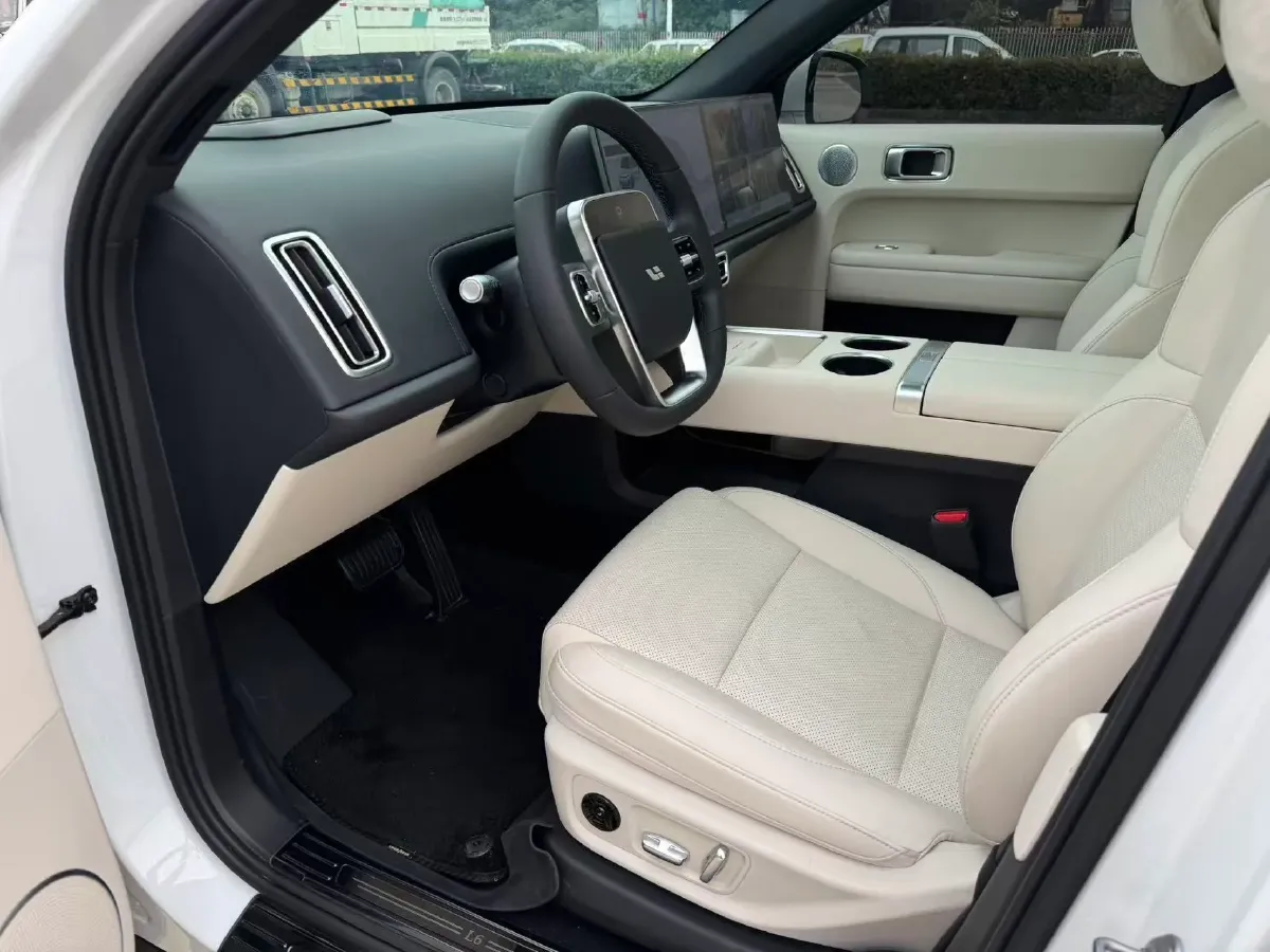 2024 Li L6 Range Extended 154HP L4 REEV 36.8KWH,autocango,china used car exporter,china ev exporter,chinese used car exporter,chinese used ev exporter