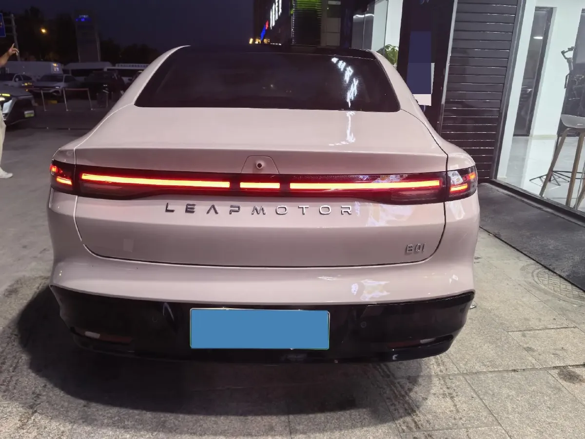 2025 Leapmotor B01 BEV,autocango,china used car exporter,china ev exporter,chinese used car exporter,chinese used ev exporter