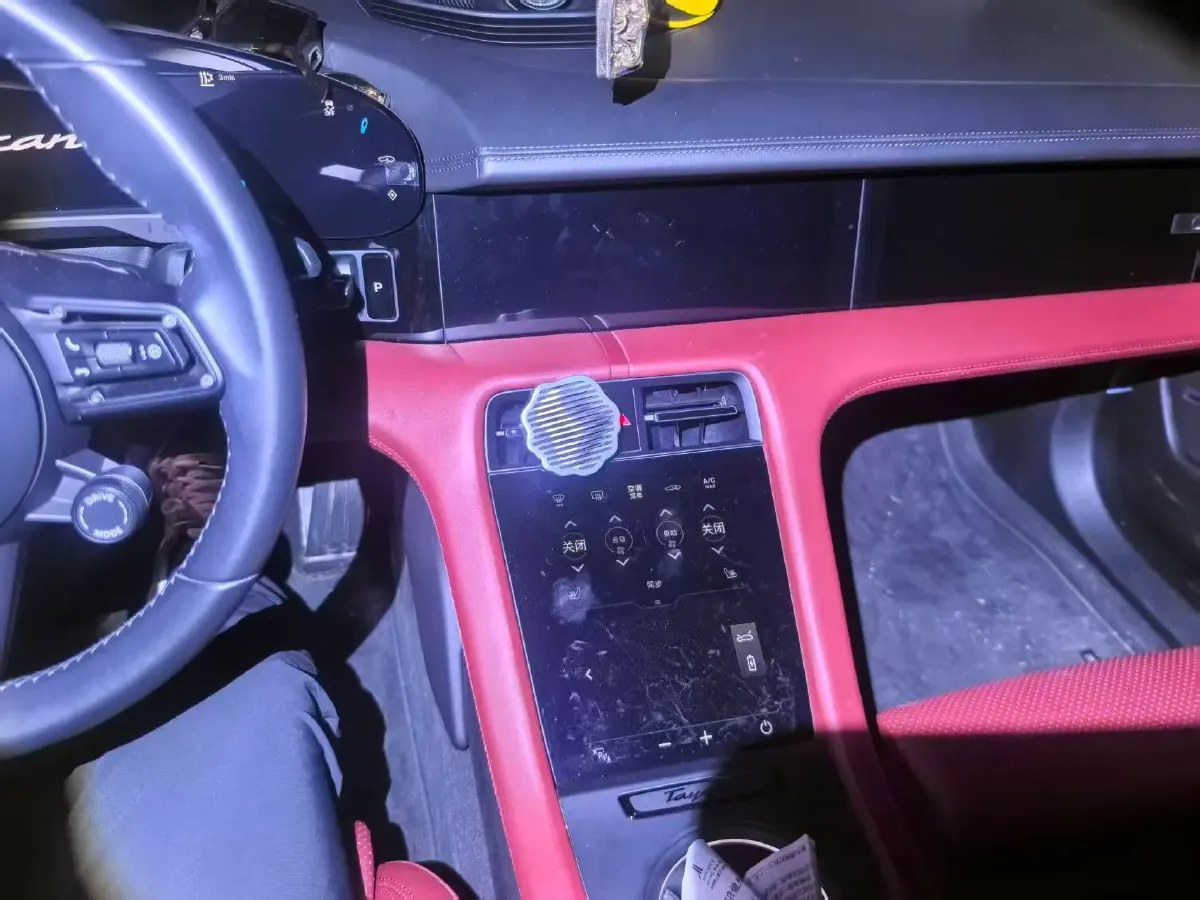 2020 Porsche Taycan 2AT BEV 79.2KWH,autocango,china used car exporter,china ev exporter,chinese used car exporter,chinese used ev exporter