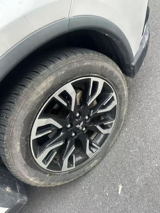2019 Mitsubishi Outlander 2.0L 166HP L4 CVT,autocango,china used car exporter,china ev exporter,chinese used car exporter,chinese used ev exporter