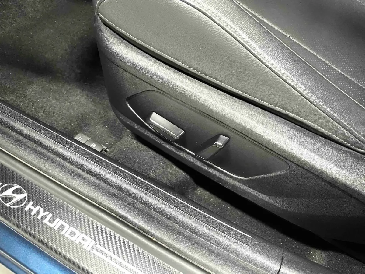 2022 Hyundai Elantra 1.5L 115HP L4 CVT,autocango,china used car exporter,china ev exporter,chinese used car exporter,chinese used ev exporter