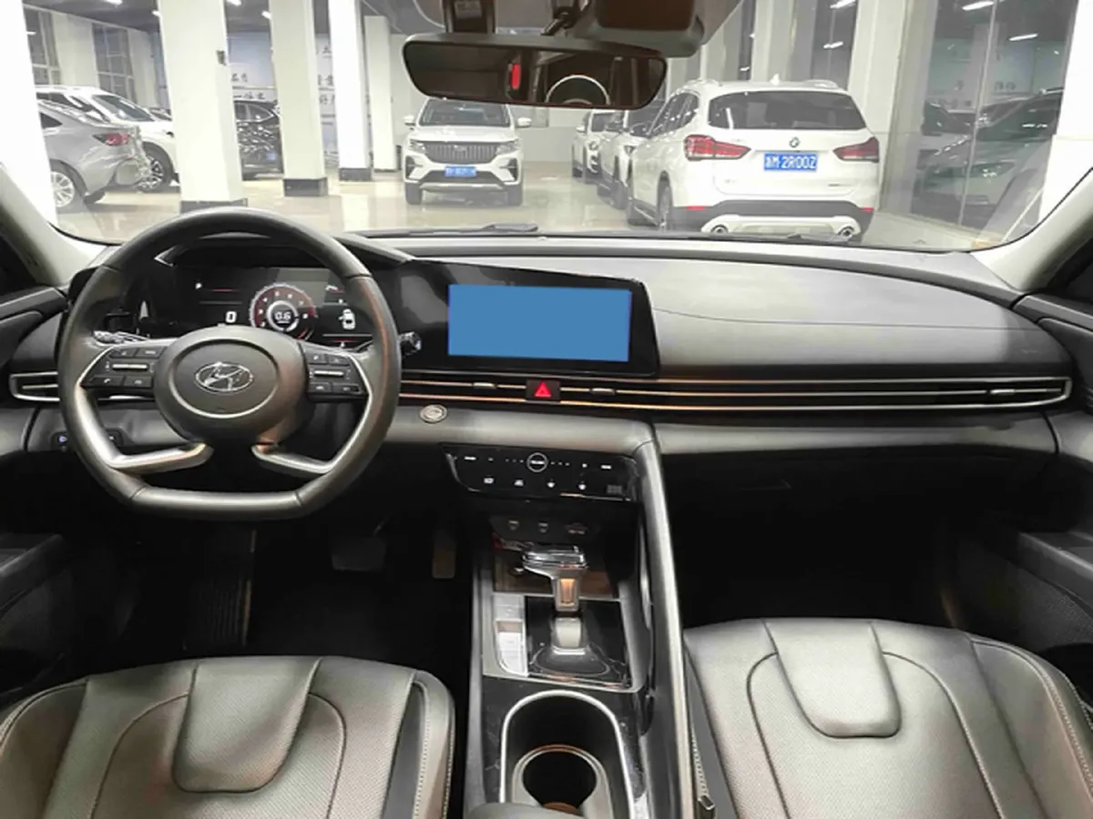 2022 Hyundai Elantra 1.5L 115HP L4 CVT,autocango,china used car exporter,china ev exporter,chinese used car exporter,chinese used ev exporter