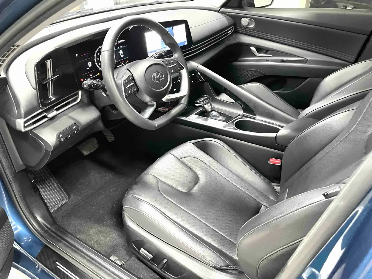 2022 Hyundai Elantra 1.5L 115HP L4 CVT,autocango,china used car exporter,china ev exporter,chinese used car exporter,chinese used ev exporter