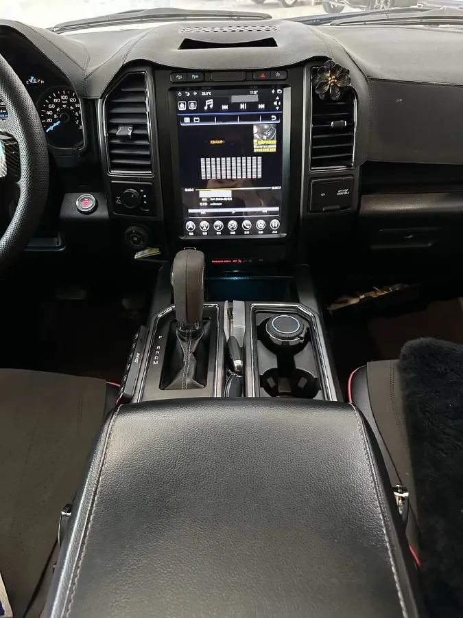 2018 Ford F-150 3.5T 422HP V6 10AT,autocango,china used car exporter,china ev exporter,chinese used car exporter,chinese used ev exporter