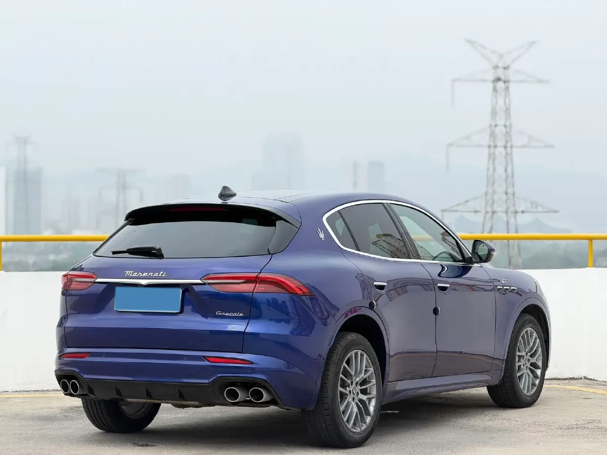 2023 Maserati Grecale 2.0T 300HP L4 8AT,autocango,china used car exporter,china ev exporter,chinese used car exporter,chinese used ev exporter