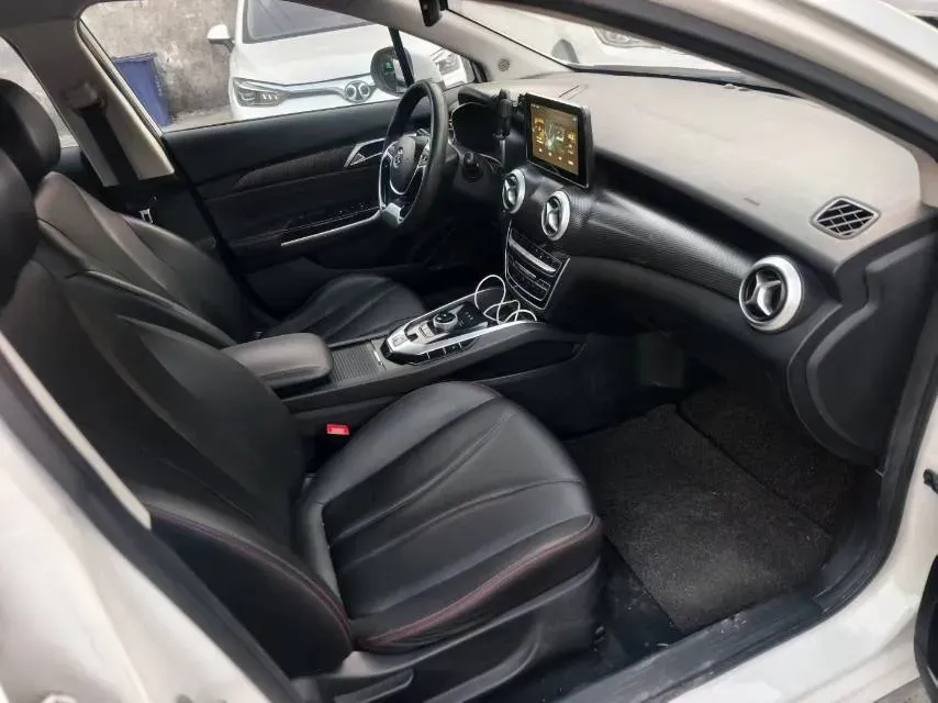 2018 BeiJing Auto EU5 BEV 53.66KWH,autocango,china used car exporter,china ev exporter,chinese used car exporter,chinese used ev exporter