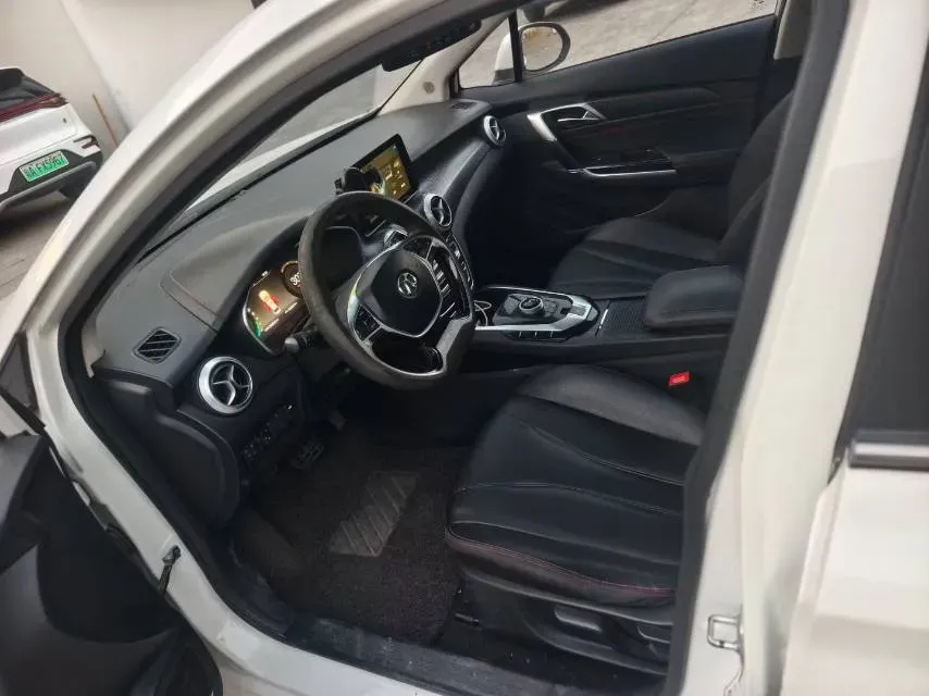 2018 BeiJing Auto EU5 BEV 53.66KWH,autocango,china used car exporter,china ev exporter,chinese used car exporter,chinese used ev exporter