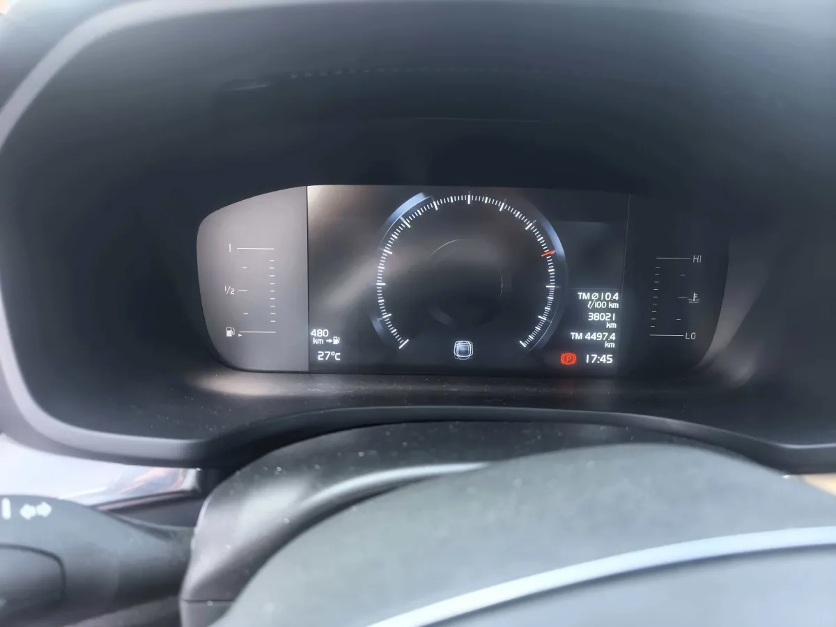 2021 Volvo S60 2.0T 190HP L4 8AT,autocango,china used car exporter,china ev exporter,chinese used car exporter,chinese used ev exporter