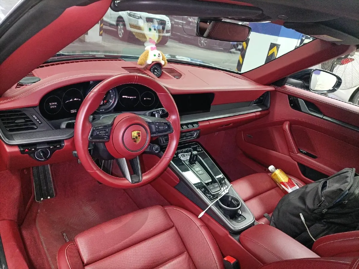 2022 Porsche 911 3.0T 385HP H6 8DCT,autocango,china used car exporter,china ev exporter,chinese used car exporter,chinese used ev exporter