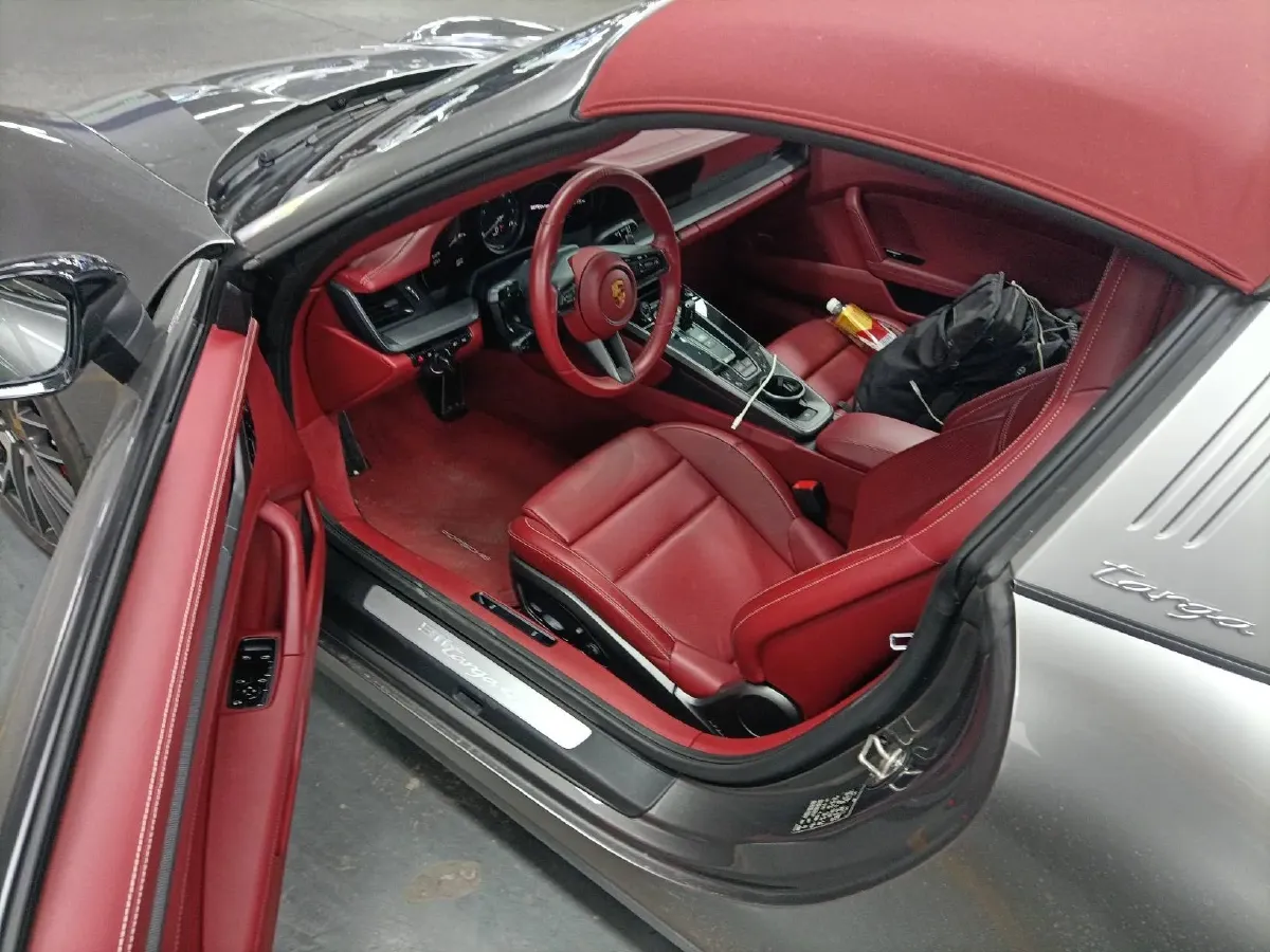 2022 Porsche 911 3.0T 385HP H6 8DCT,autocango,china used car exporter,china ev exporter,chinese used car exporter,chinese used ev exporter