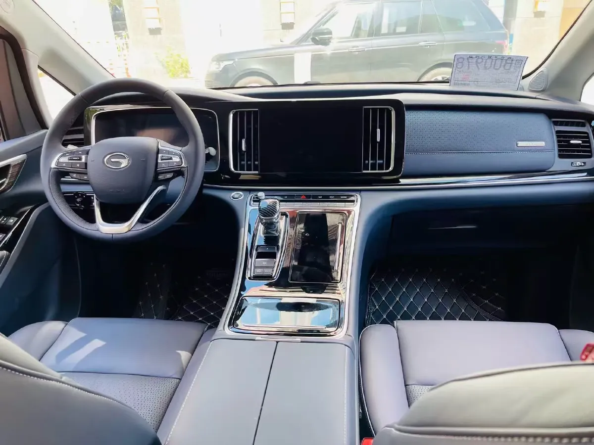 2021 GAC Trumpchi M8 2.0T 252HP L4 8AT,autocango,china used car exporter,china ev exporter,chinese used car exporter,chinese used ev exporter