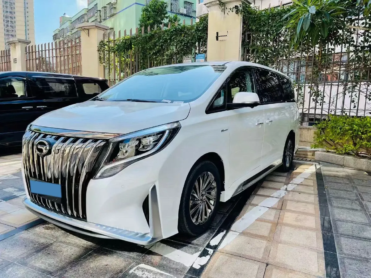 2021 GAC Trumpchi M8 2.0T 252HP L4 8AT,autocango,china used car exporter,china ev exporter,chinese used car exporter,chinese used ev exporter