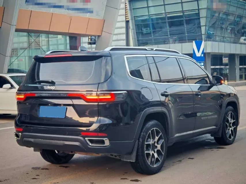 2021 Lincoln Corsair 2.0T 245HP L4 8AT,autocango,china used car exporter,china ev exporter,chinese used car exporter,chinese used ev exporter