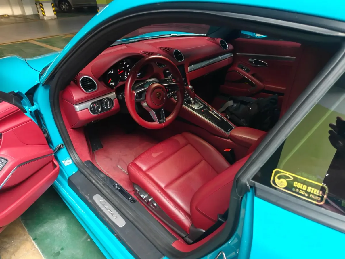 2020 Porsche 718 2.0T 250HP H4 7DCT,autocango,china used car exporter,china ev exporter,chinese used car exporter,chinese used ev exporter