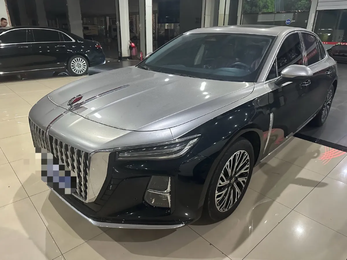 2025 HongQi H5 1.5T 169HP L4 1DHT Hybrid,autocango,china used car exporter,china ev exporter,chinese used car exporter,chinese used ev exporter