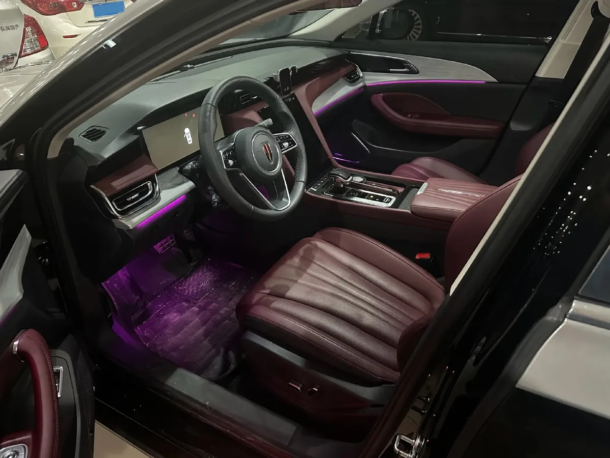 2025 HongQi H5 1.5T 169HP L4 1DHT Hybrid,autocango,china used car exporter,china ev exporter,chinese used car exporter,chinese used ev exporter