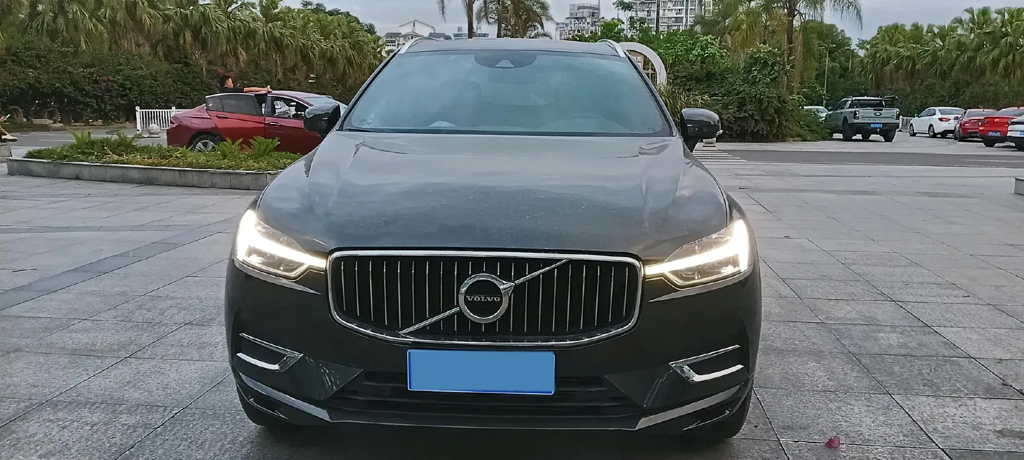 2020 Volvo XC60 2.0T 254HP L4 8AT,autocango,china used car exporter,china ev exporter,chinese used car exporter,chinese used ev exporter