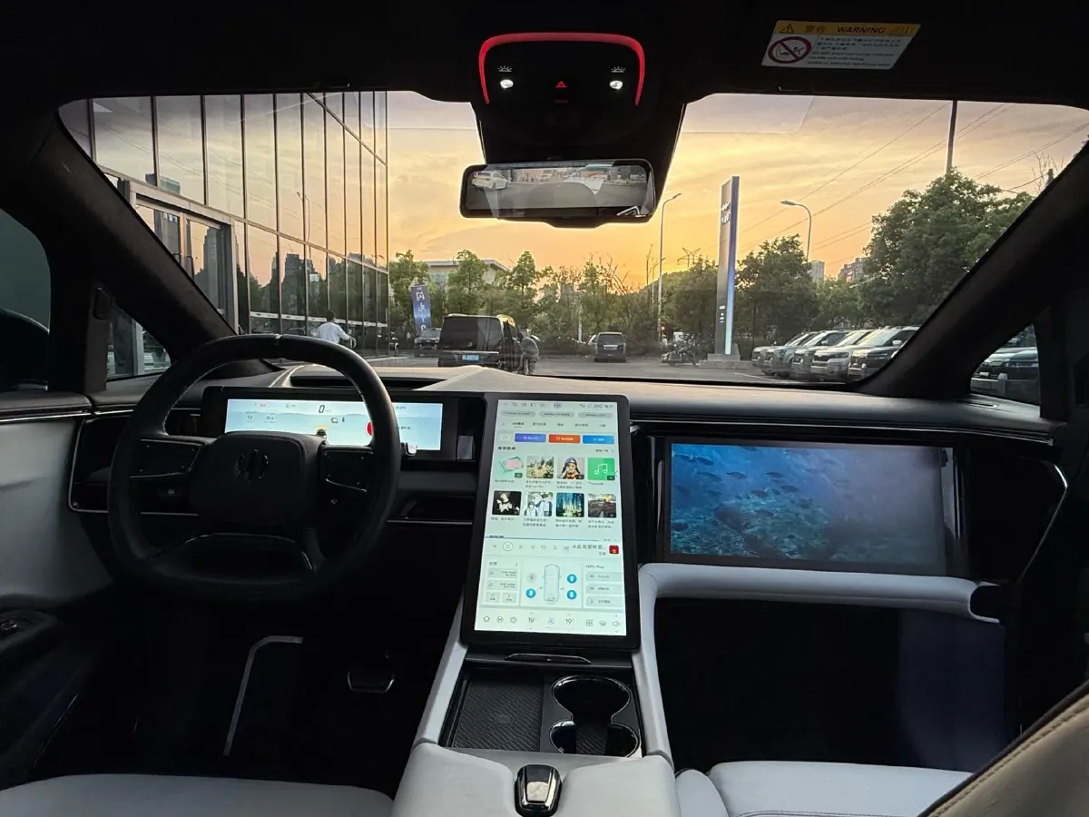 2021 HiPhi X BEV 97KWH,autocango,china used car exporter,china ev exporter,chinese used car exporter,chinese used ev exporter