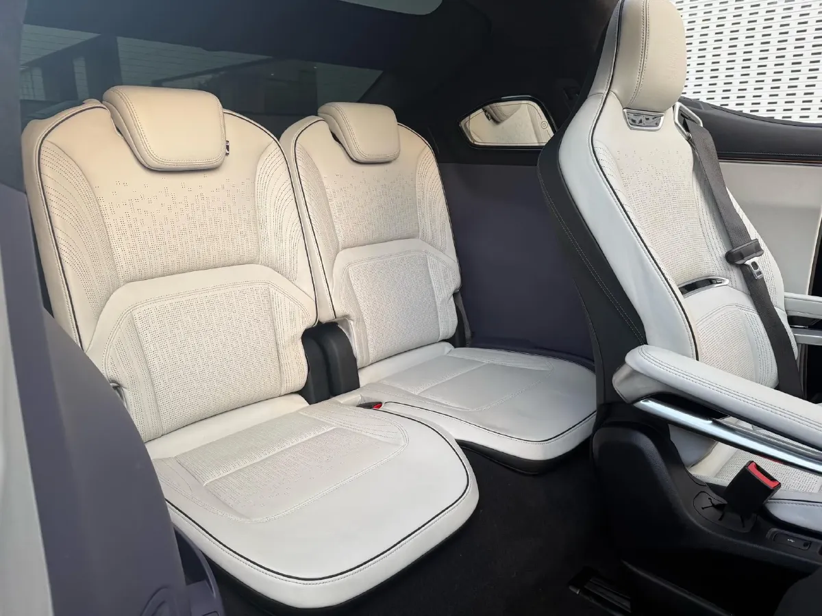 2021 HiPhi X BEV 97KWH,autocango,china used car exporter,china ev exporter,chinese used car exporter,chinese used ev exporter