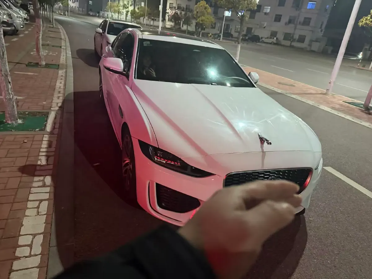 2020 Jaguar XEL 2.0T 250HP L4 8AT,autocango,china used car exporter,china ev exporter,chinese used car exporter,chinese used ev exporter