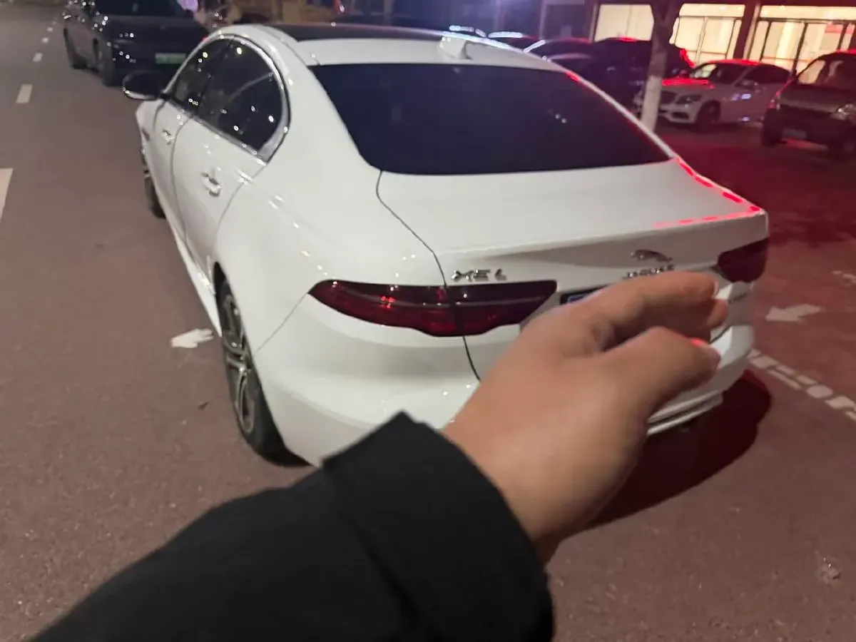 2020 Jaguar XEL 2.0T 250HP L4 8AT,autocango,china used car exporter,china ev exporter,chinese used car exporter,chinese used ev exporter