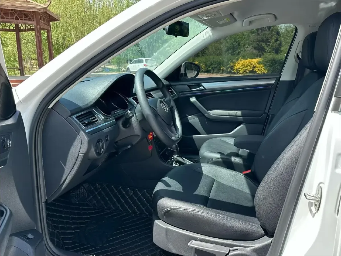 2020 Volkswagen Bora 1.5L 113HP L4 6AT,autocango,china used car exporter,china ev exporter,chinese used car exporter,chinese used ev exporter