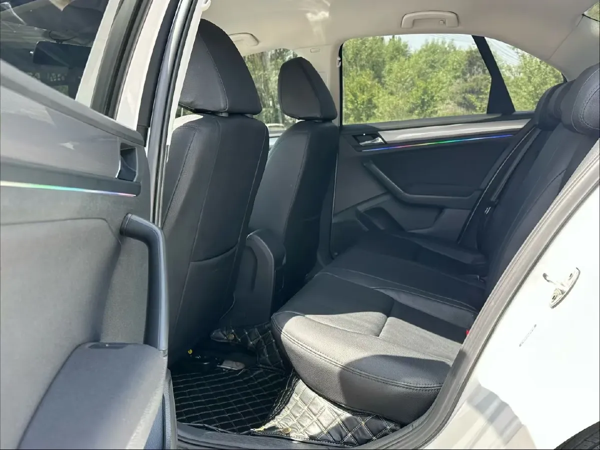 2020 Volkswagen Bora 1.5L 113HP L4 6AT,autocango,china used car exporter,china ev exporter,chinese used car exporter,chinese used ev exporter