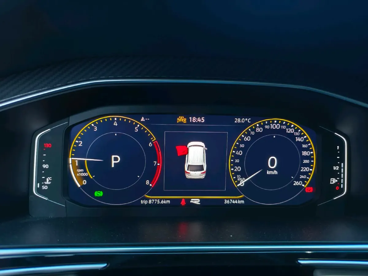 2024 Volkswagen Tiguan L 2.0T 186HP L4 7DCT,autocango,china used car exporter,china ev exporter,chinese used car exporter,chinese used ev exporter
