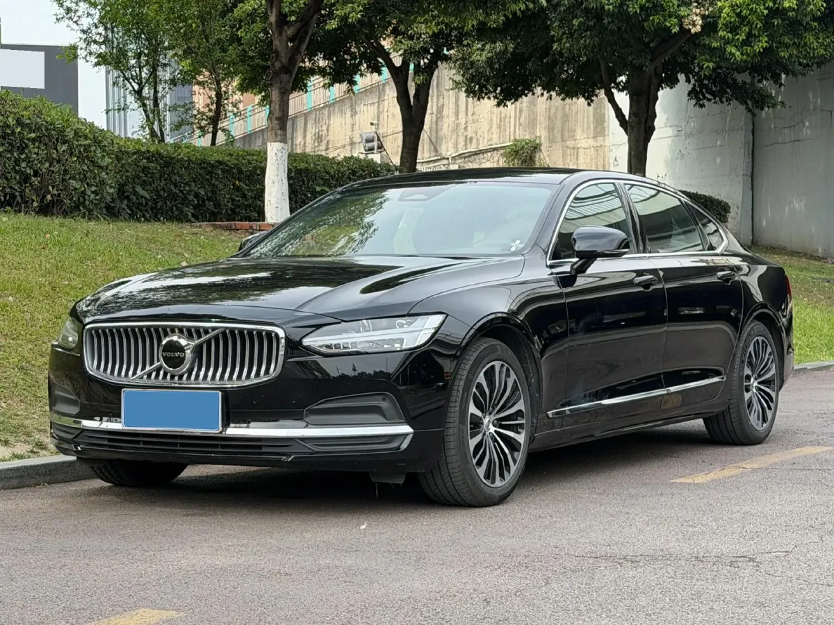 2024 Volvo S90 2.0T 250HP L4 8AT,autocango,china used car exporter,china ev exporter,chinese used car exporter,chinese used ev exporter