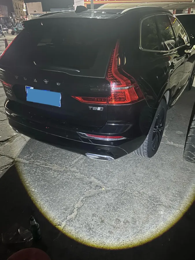 2020 Volvo XC60 2.0T 254HP L4 8AT,autocango,china used car exporter,china ev exporter,chinese used car exporter,chinese used ev exporter