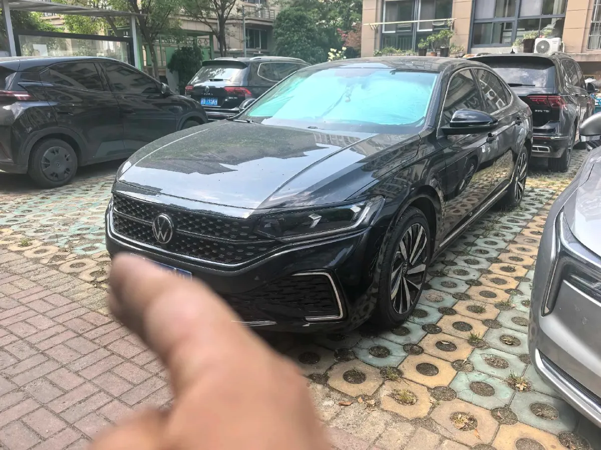 2022 Skoda Kodiak GT 2.0T 186HP L4 7DCT,autocango,china used car exporter,china ev exporter,chinese used car exporter,chinese used ev exporter