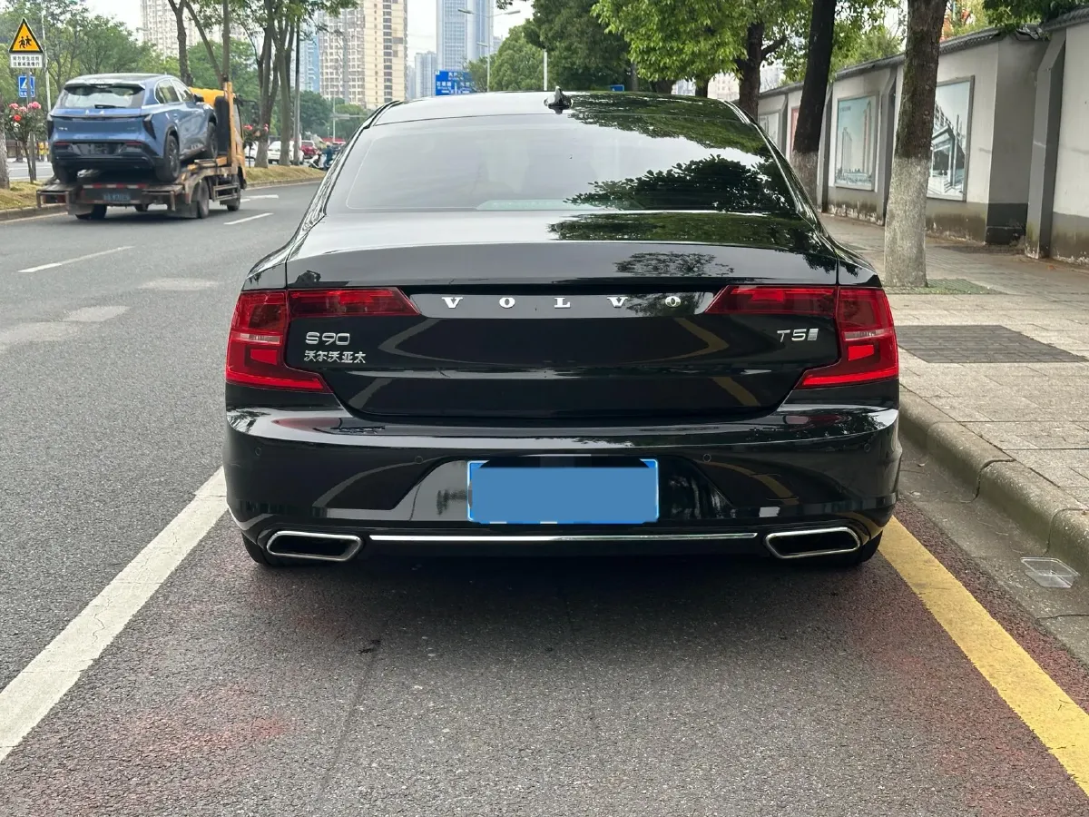 2020 Volvo S90 2.0T 254HP L4 8AT,autocango,china used car exporter,china ev exporter,chinese used car exporter,chinese used ev exporter