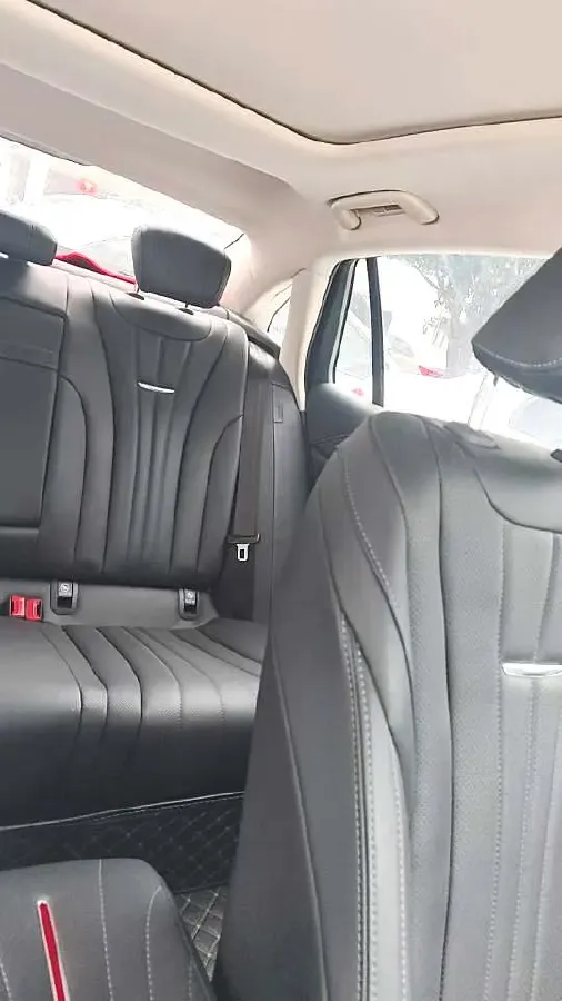 2023 HongQi H5 2.0T 224HP L4 8AT,autocango,china used car exporter,china ev exporter,chinese used car exporter,chinese used ev exporter
