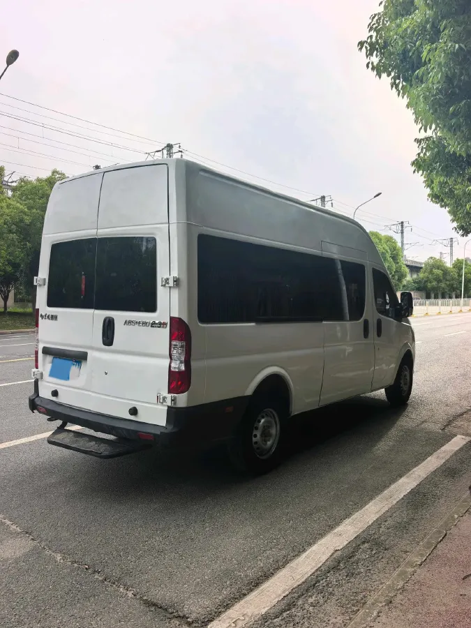 2020 DongFeng DFAC YuFeng 2.3T 110HP L4 6MT,autocango,china used car exporter,china ev exporter,chinese used car exporter,chinese used ev exporter