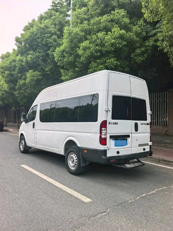 2020 DongFeng DFAC YuFeng 2.3T 110HP L4 6MT,autocango,china used car exporter,china ev exporter,chinese used car exporter,chinese used ev exporter