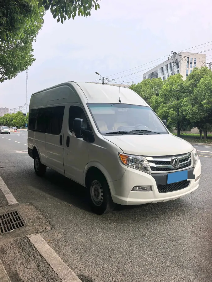 2020 DongFeng DFAC YuFeng 2.3T 110HP L4 6MT,autocango,china used car exporter,china ev exporter,chinese used car exporter,chinese used ev exporter