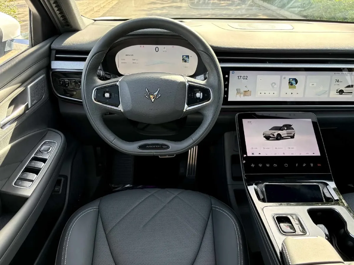 2025 ARCFOX αT6 BEV,autocango,china used car exporter,china ev exporter,chinese used car exporter,chinese used ev exporter