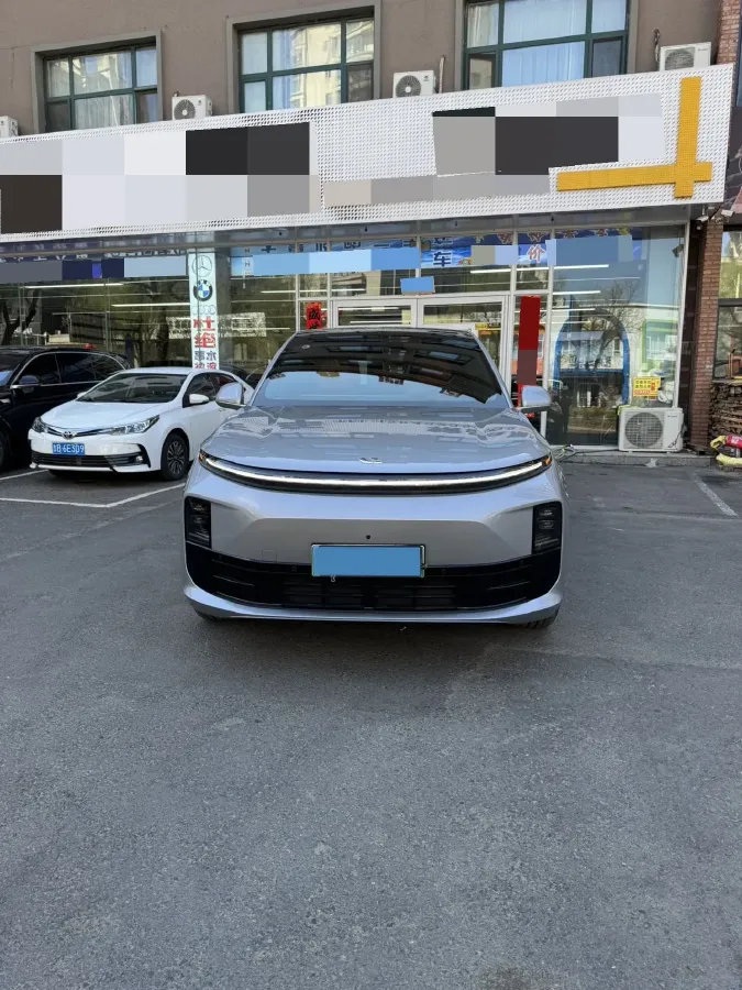 2024 Li L6 Range Extended 154HP L4 REEV 36.8KWH,autocango,china used car exporter,china ev exporter,chinese used car exporter,chinese used ev exporter