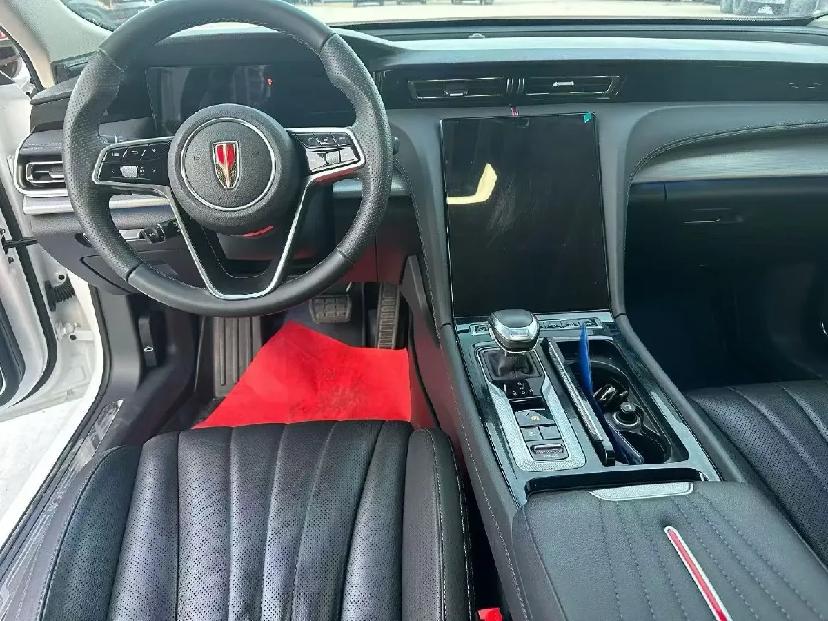 2023 HongQi H5 2.0T 224HP L4 8AT,autocango,china used car exporter,china ev exporter,chinese used car exporter,chinese used ev exporter