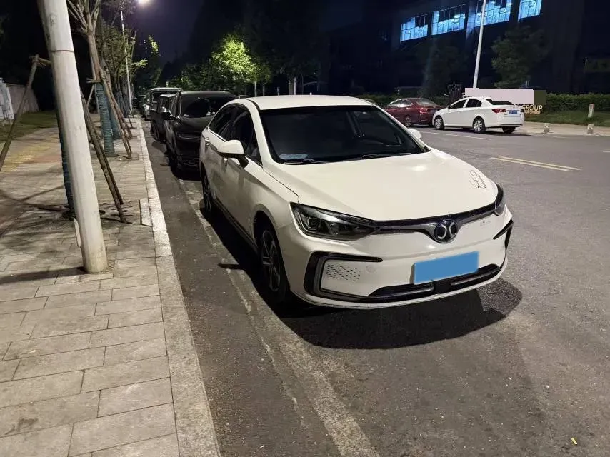 2018 BeiJing Auto EU5 BEV 53.66KWH,autocango,china used car exporter,china ev exporter,chinese used car exporter,chinese used ev exporter