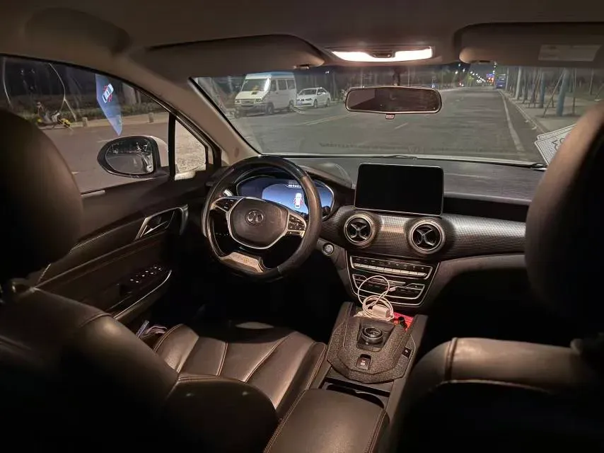 2018 BeiJing Auto EU5 BEV 53.66KWH,autocango,china used car exporter,china ev exporter,chinese used car exporter,chinese used ev exporter