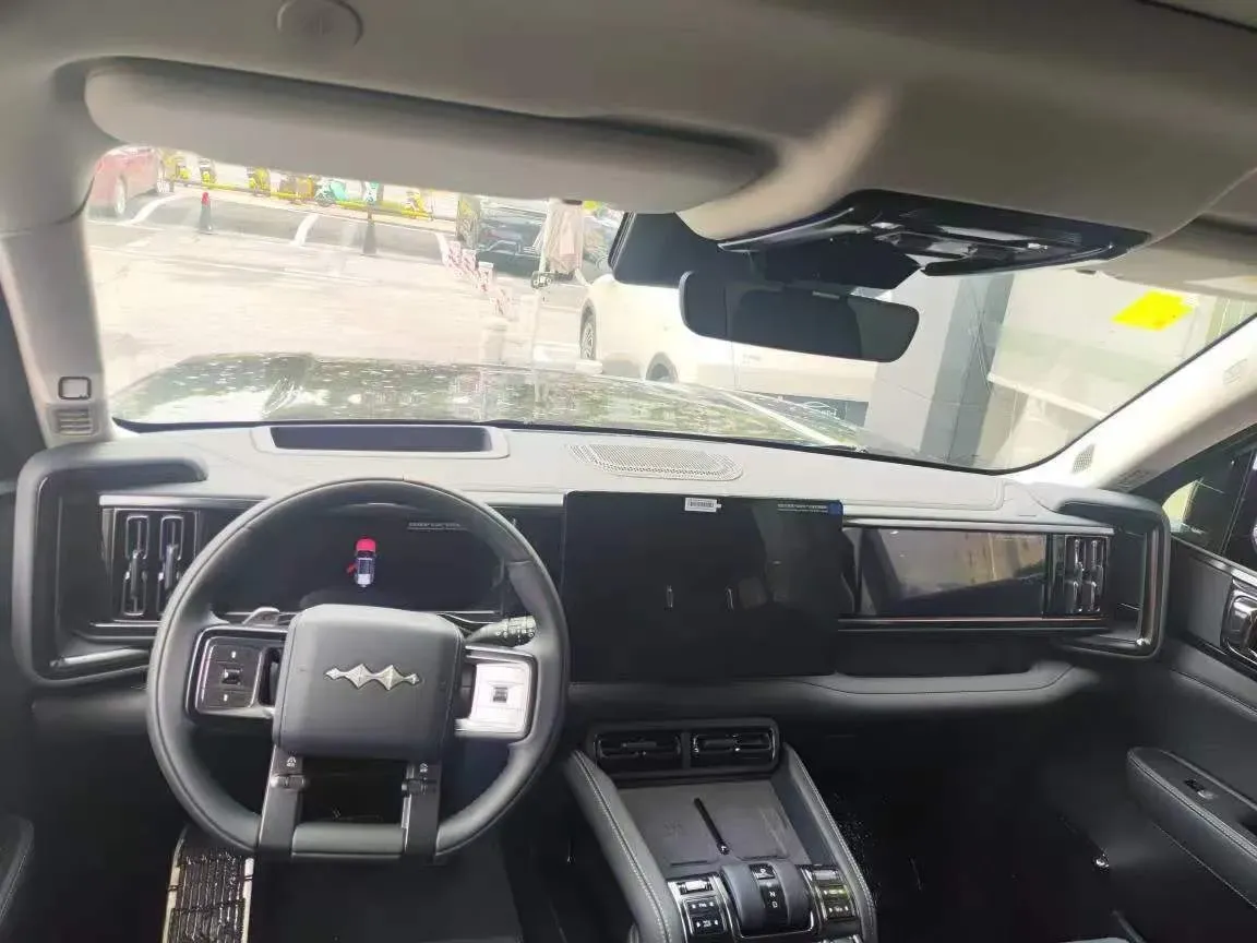 2023 FangChengBao Bao 5 1.5T 194HP L4 E-CVT PHEV 31.8KWH,autocango,china used car exporter,china ev exporter,chinese used car exporter,chinese used ev exporter