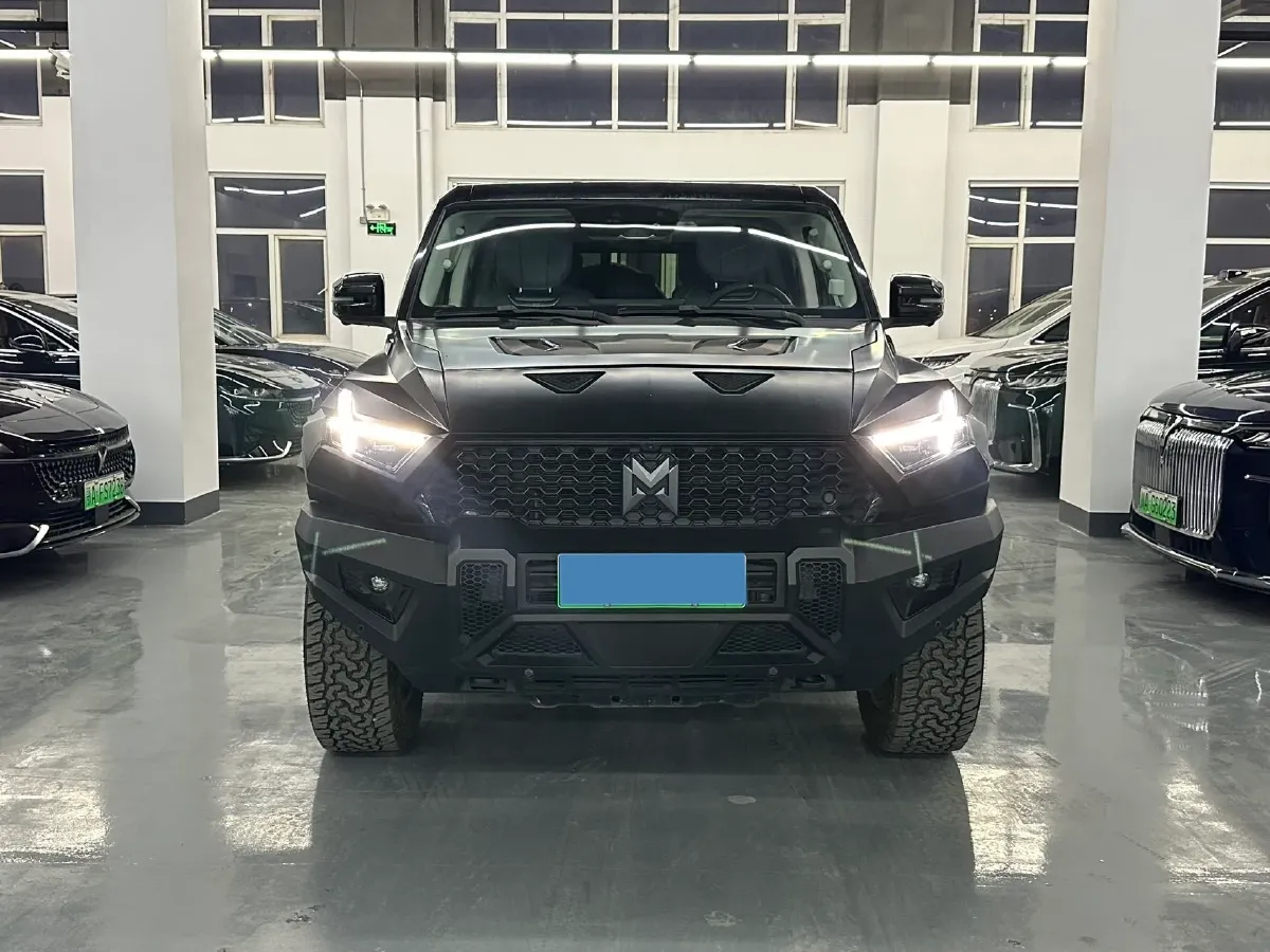 2023 M Hero 917 REEV 197HP 2AT REEV 65.8KWH,autocango,china used car exporter,china ev exporter,chinese used car exporter,chinese used ev exporter