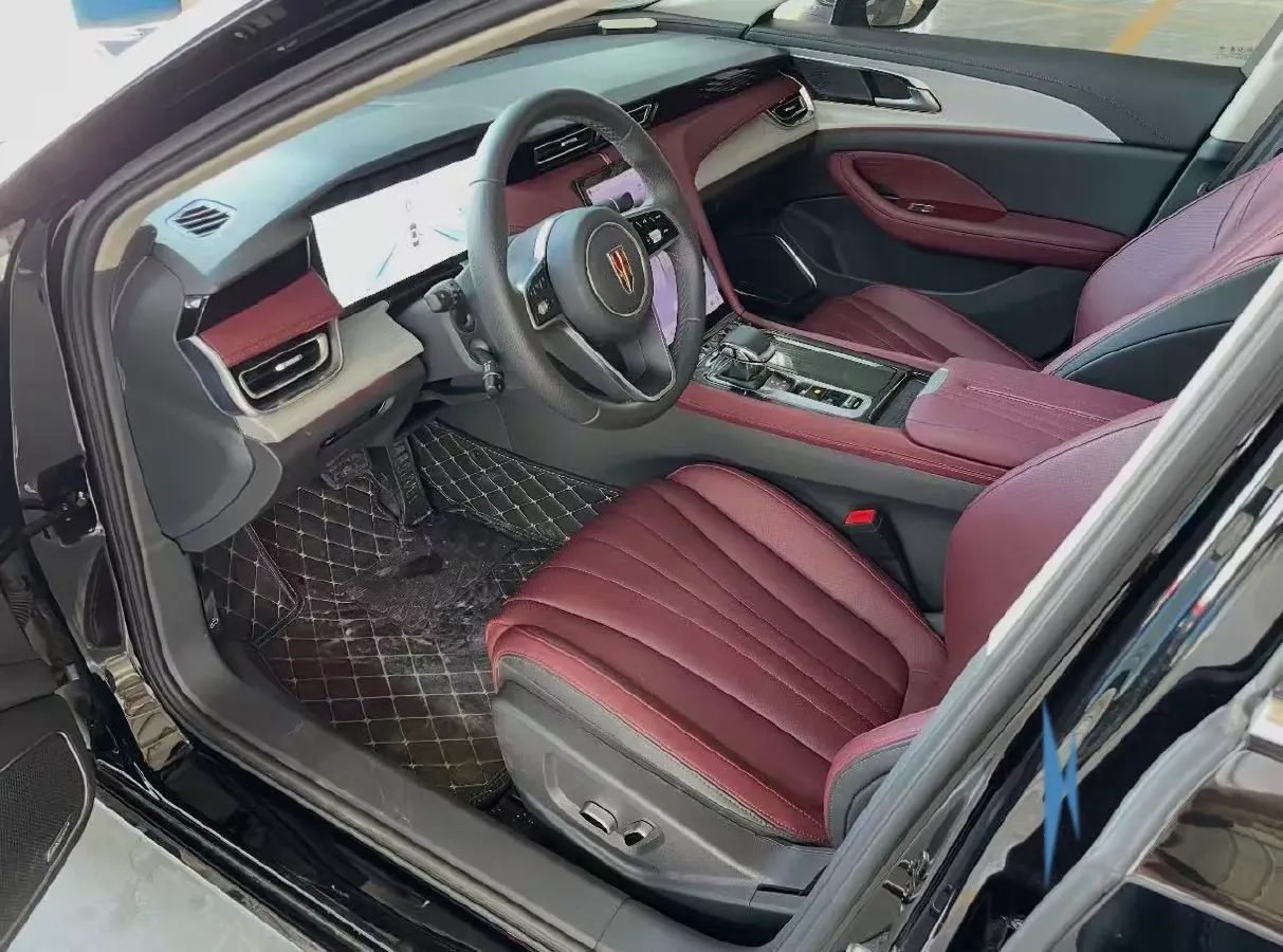 2025 HongQi H5 1.5T 169HP L4 1DHT Hybrid,autocango,china used car exporter,china ev exporter,chinese used car exporter,chinese used ev exporter